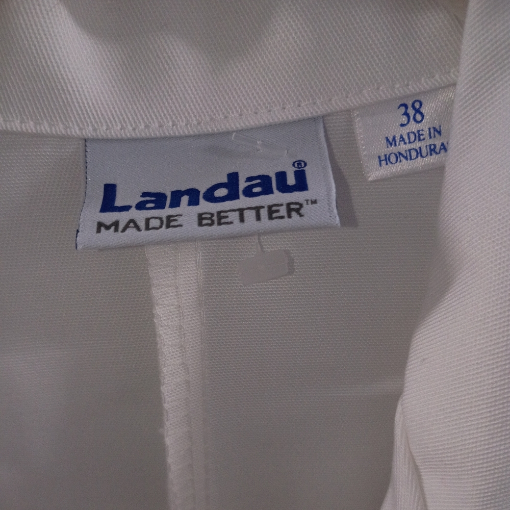 Landau White Button-Up Coat - Picture 4 of 6